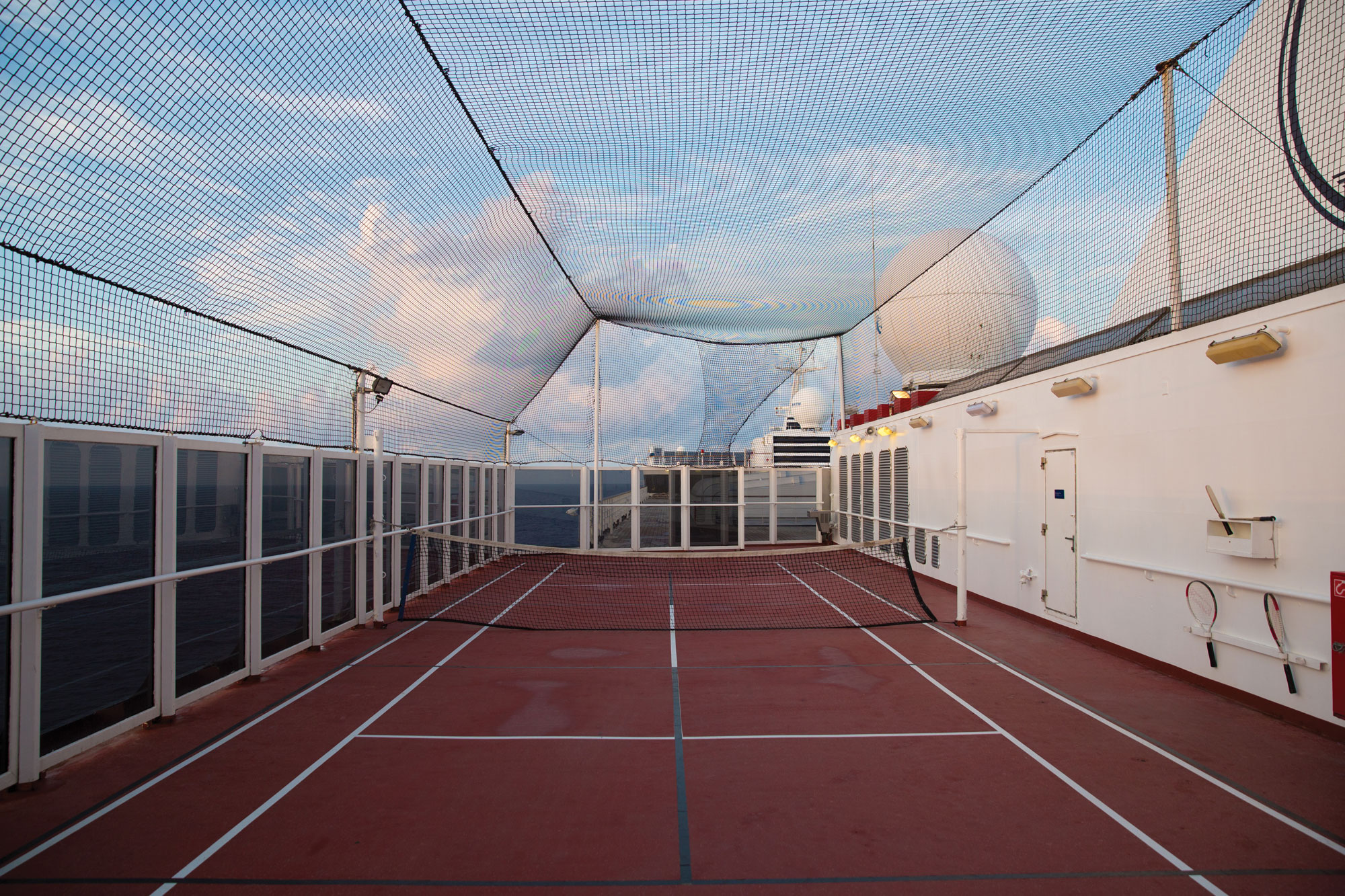 Cruise and MAritime Voyages Vasco de Gama Tennis Court.jpg